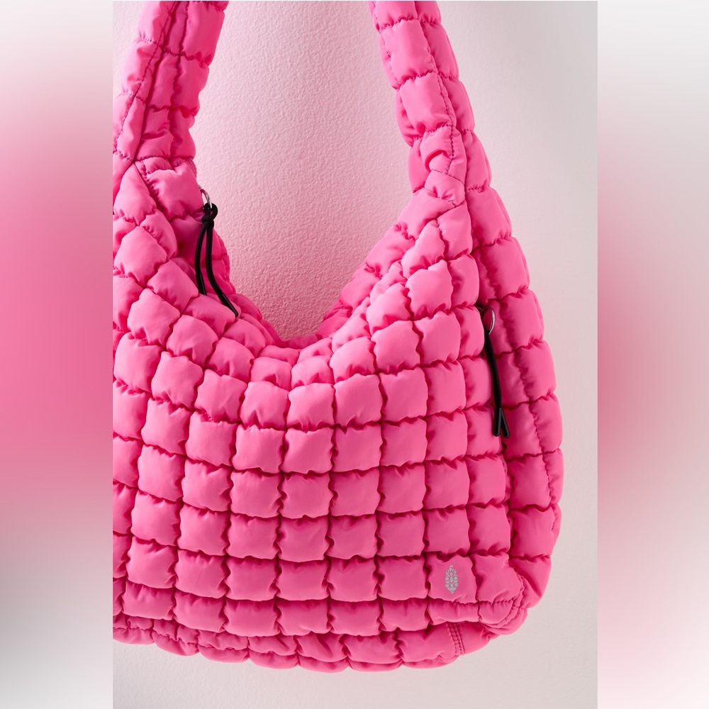 NWT FP Movement by Free People Bright Pink Quilted Shoulder Bag $68 - Picture 4 of 7